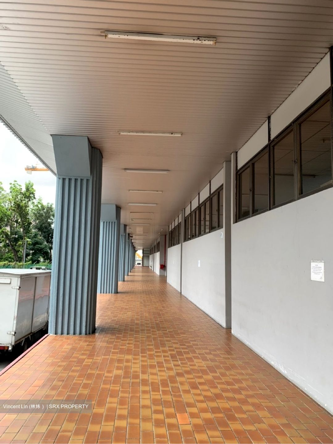 Sindo Industrial Building (D13), Warehouse #597732001
